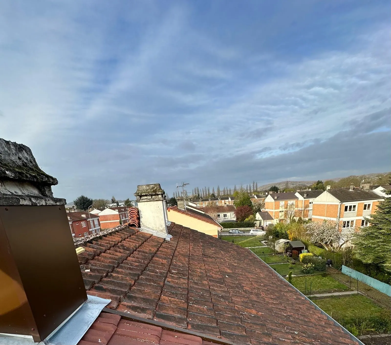 Isolation par soufflage de combles perdus dans une maison lorraine à Metz